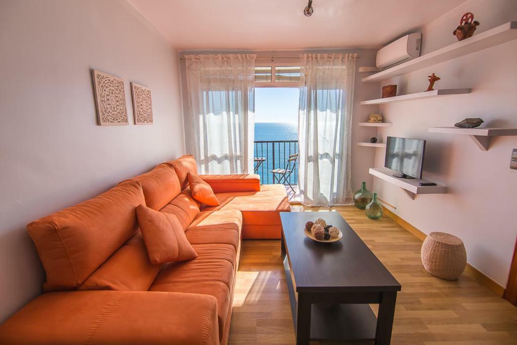 Piso Primera Linea De Playa Apartment Malaga Ngoại thất bức ảnh